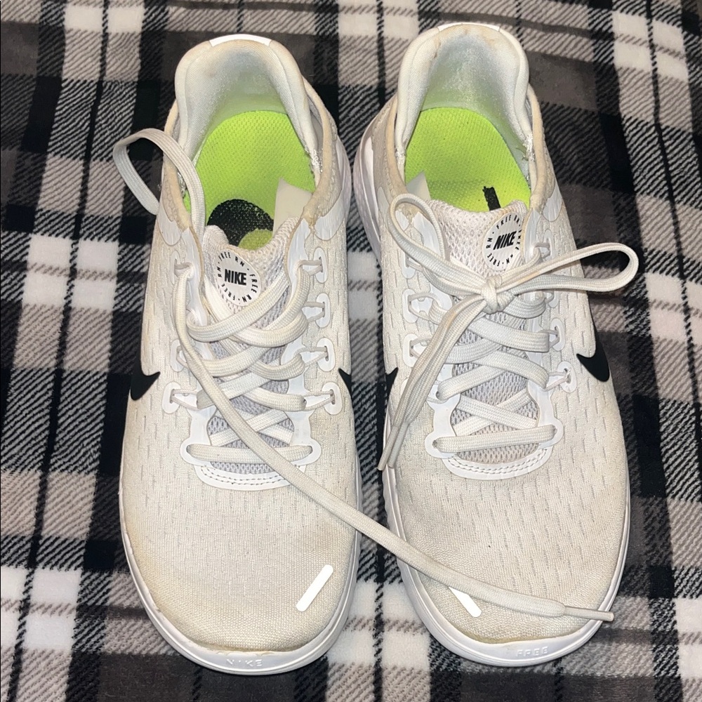 Nike Free Rn 2017 or 2019
